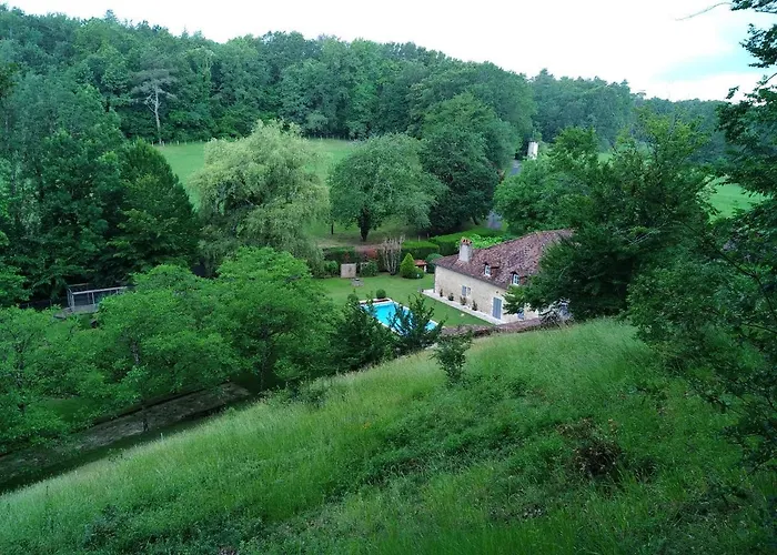 Le Domaine De Merlande -demeure De Charme Avec Piscine La Lande (Dordogne)