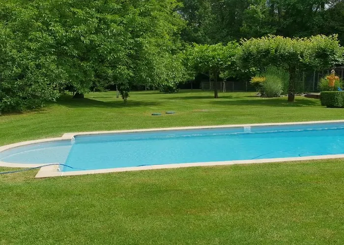 ホテル Le Domaine De Merlande -demeure De Charme Avec Piscine La Lande (Dordogne)